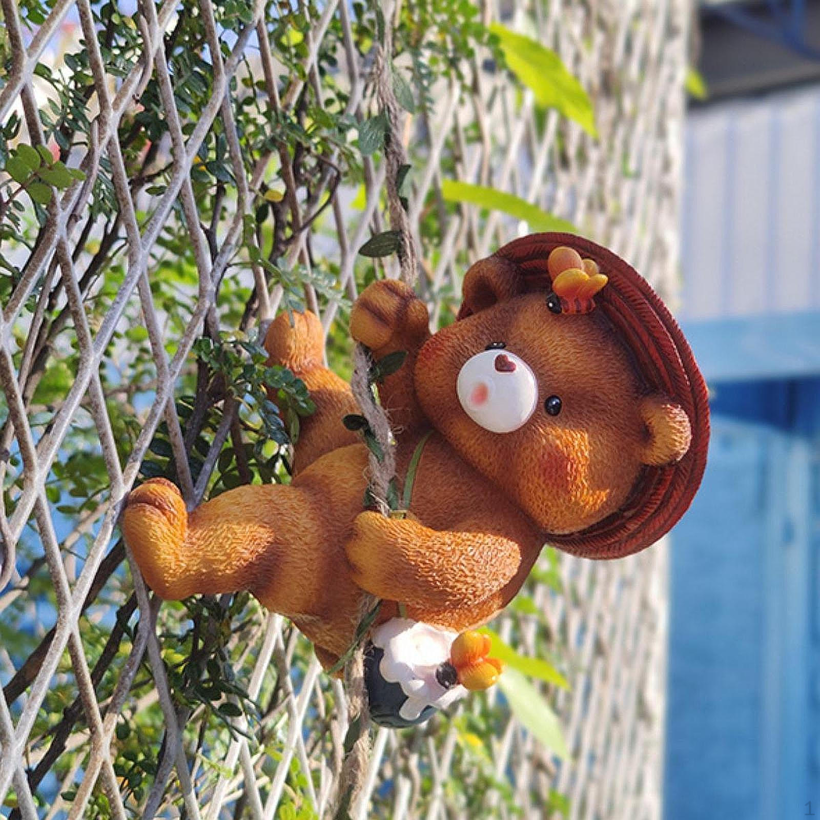 

Очаровательная скульптура скалолазающего медведя для наружного и внутреннего декора Light yellow