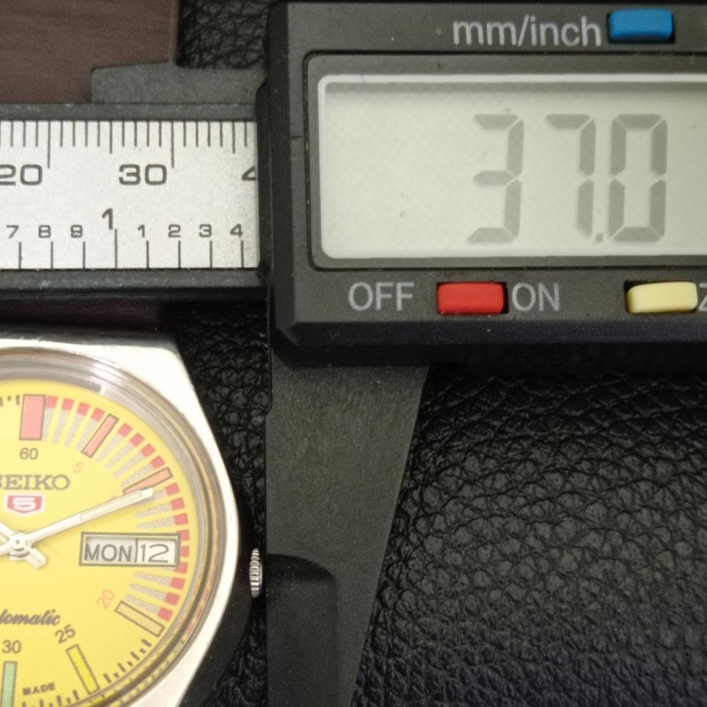 AUTOMATIC 6349A VINTAGE SEIKO 5 JAPAN MENS YELLOW COLOR DIAL WATCH a701445-5 R206b-a701445