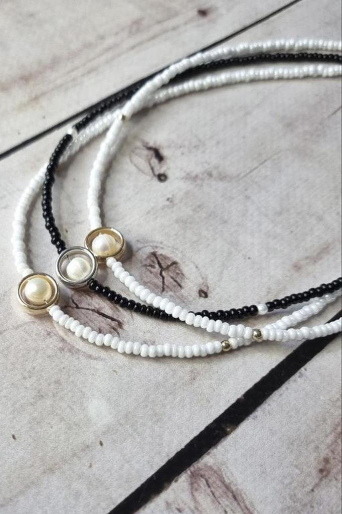 Handmade Beaded Choker with White Pearl