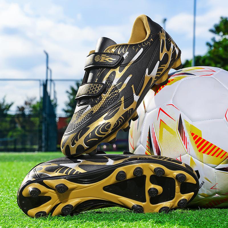 New Men  Football Boots Ultralight Boys Professional Soccer Shoes Cleats Non-Slip Match Grass Training Shoes Drop Shipping