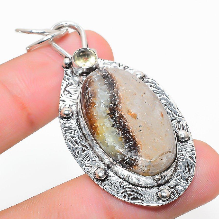 

Подвеска из стерлингового серебра 925 пробы с натуральным камнем септериан и цитрином 2,36 дюйма m5b36