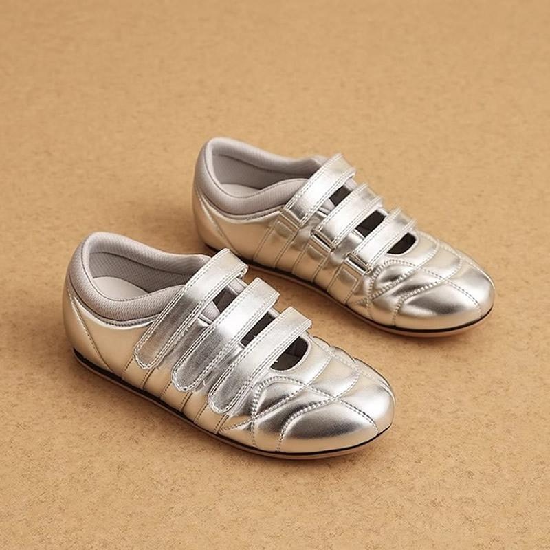 

2025 Новые Повседневные Универсальные Платформенные Туфли на Плоской Подошве из Волшебной Губки, Дышащие Спортивные Серебристые Одинарные Женские Туфли из Материкового Китая 42 серебряный