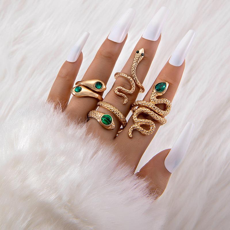 Exaggerated Snake Ring Four-piece Set Inlaid Old Animal Ring Set