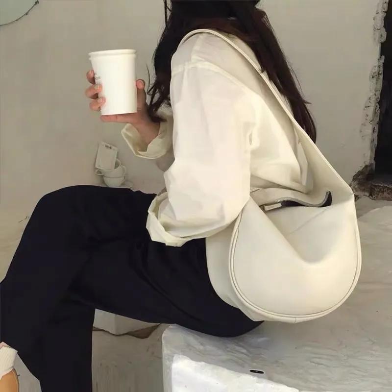 Vintage Dumpling Shoulder Bag for Women PU Leather Crossbody Bag Simple Solid Color Handbag Large Capcaity Hobo Bag