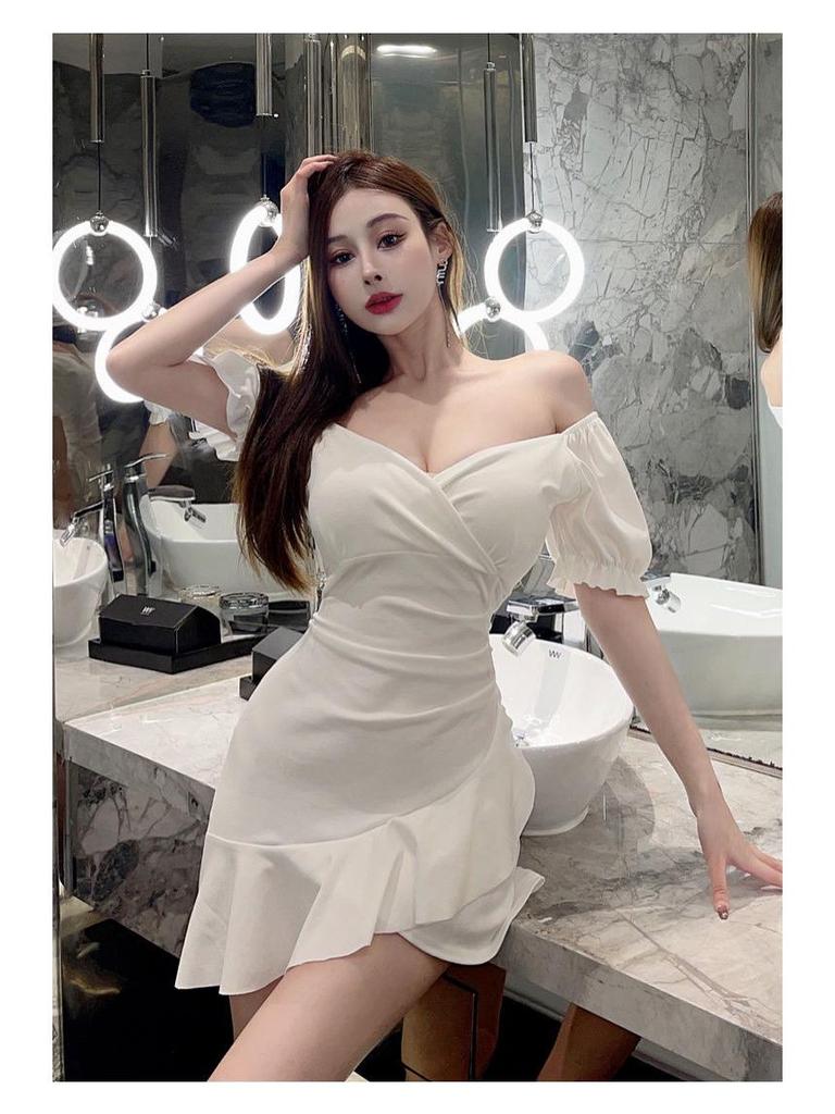 Rückenfreies Rüschenkleid für Damen im Sommer 2024 – Sexy Promi-V-Ausschnitt, kurzärmliger, enger Hüftrock