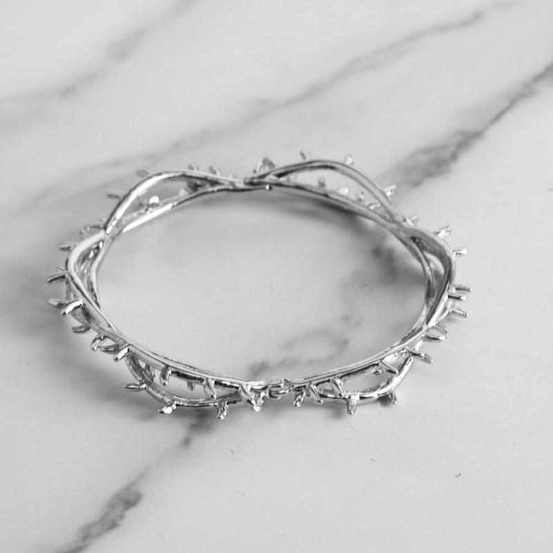 Edgy Hip Hop Style Bracelet Featuring Intricate Thorn Details For Fashion Forward Street Culture Enthusiasts