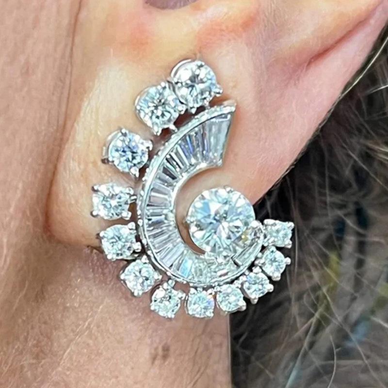 Light Luxury Design Earrings, Engagement Wedding Dress With Accessories, Style