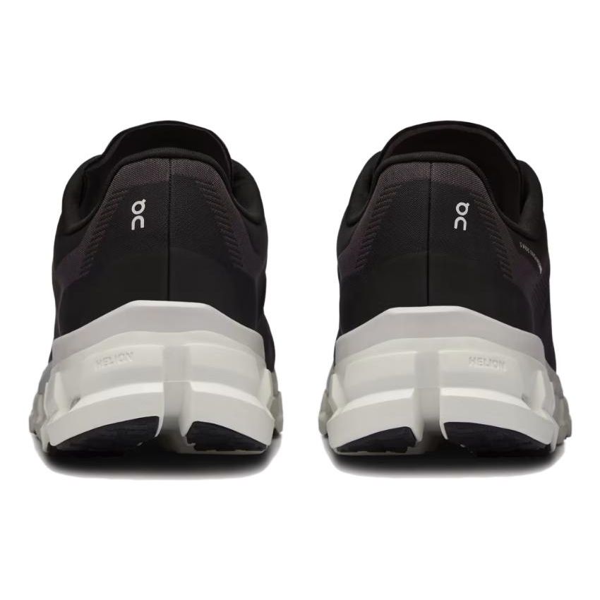 ON Cloudflow 4 Siyah Beyaz Kadın Spor Ayakkabı 3WD30110299