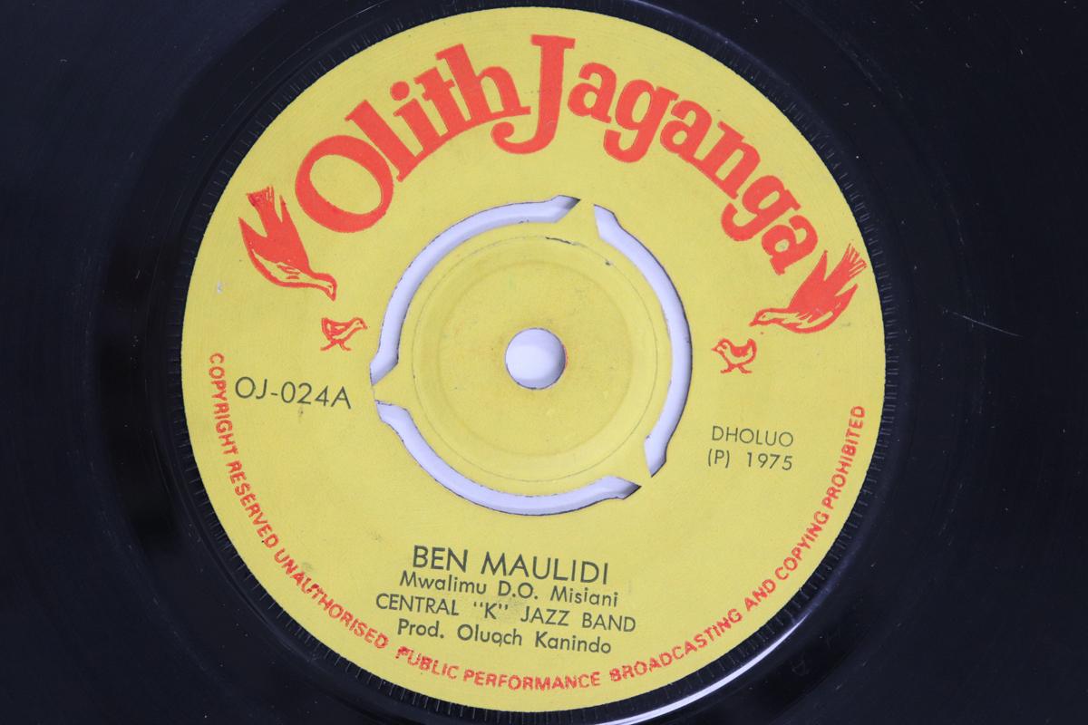 

7inch Record D.O. MISIANI CENTRAL K JAZZ BAND - Ben Maulidi / Maoni Ya Africa OJ024 OLITH JAGANGA Kenya World Music Used