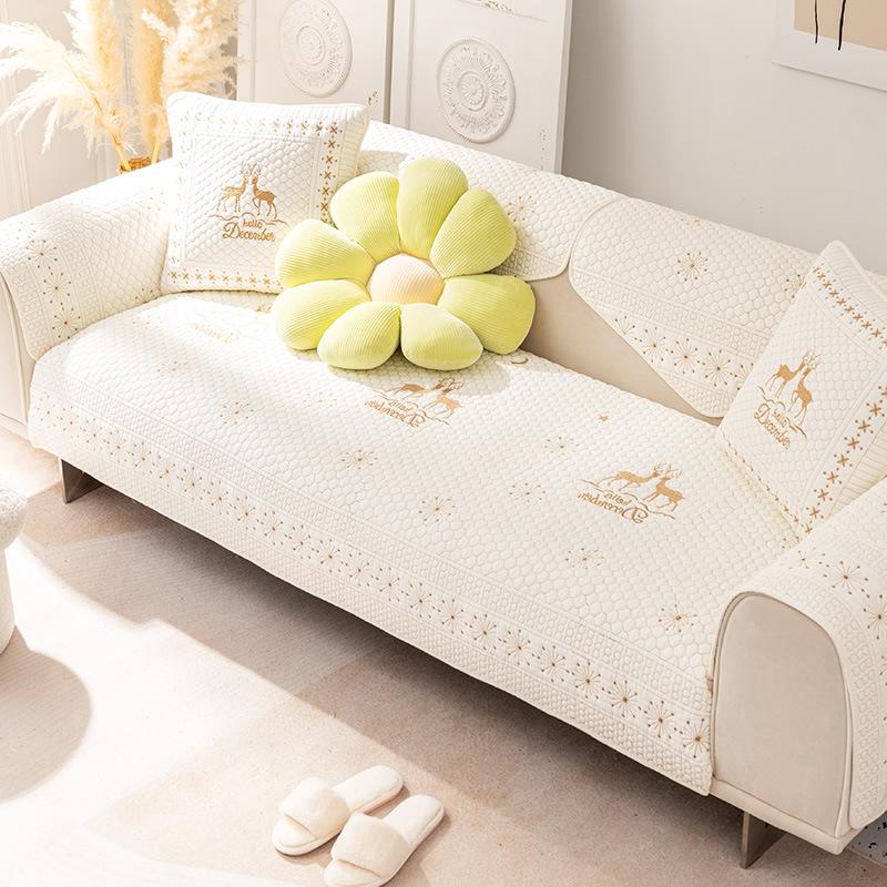 Nordic Sofa Cushion Four Seasons Universal Leave Embroidered Non-Slip Cotton Cushion Living Room Sofa Cover Furniture Protective