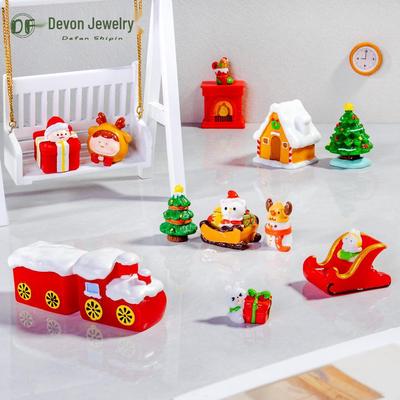 Handmade Resin Christmas Snowman Ornament – DIY 3D Cartoon Scene