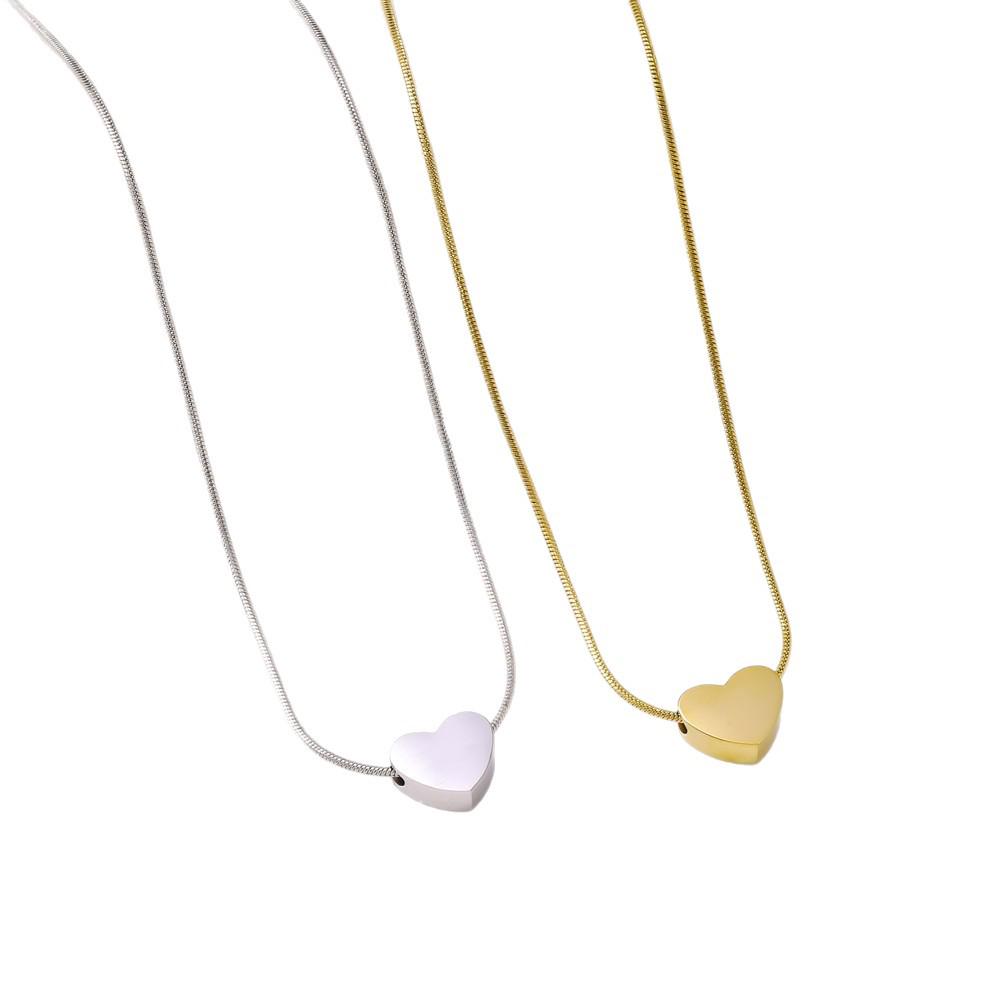 Elegant 18K Gold-Plated Titanium Steel Heart Pendant Necklace – Colorfast Women's Collarbone Jewelry