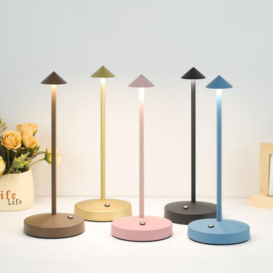 Battery-Powered Metal Desk Lamp Touch Control Flicker Free Dimmable Non-Slip Design Modern Wireless Bedside Lamp