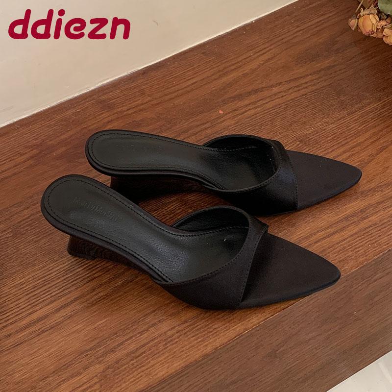Fashion Fashion Pointed Toe Ladies Wedges Slippers Shoes Footwear Shallow Women Wedges Heeled Slides Slippers Sandals Female Pumps