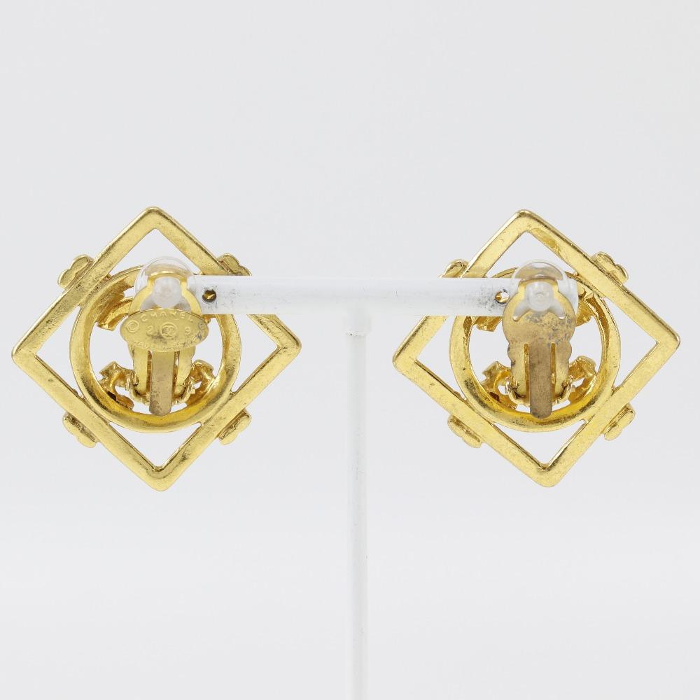 CHANEL Earring Plated Gold Square 18.7g Women Used