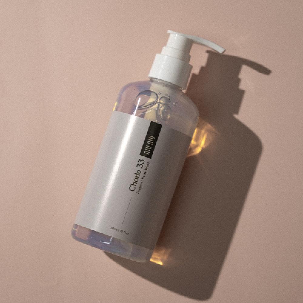 Niuniu Charles 33 Nenoli Body Cleanser