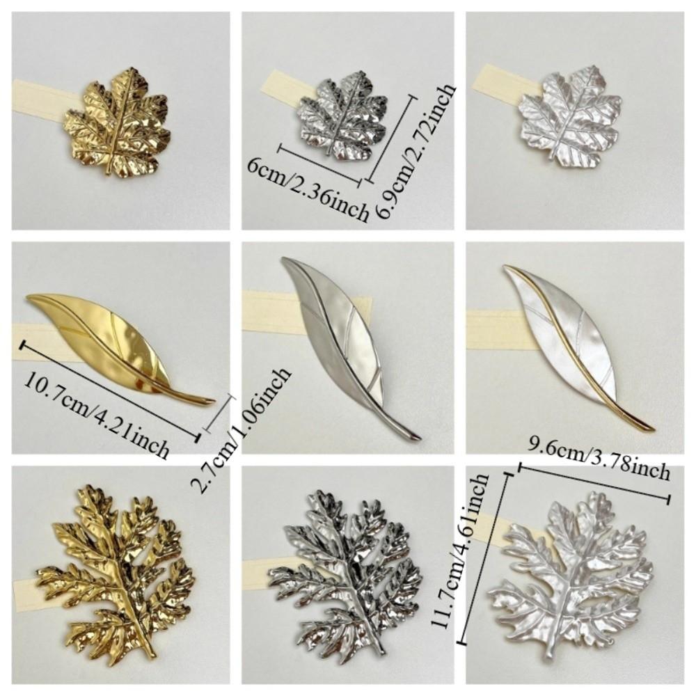 Vintage Long Leaf Pin Corsage Ornament Metal Glossy Brooch Maple Leaf Brooch  Western-style Clothes