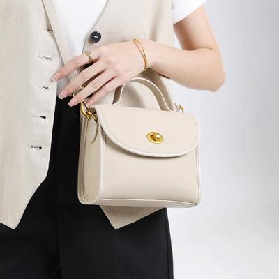 Leather Women's Bag Women's New Versatile Fashion Small Square Bag High-end Messenger Bag Women's Cowhide Handbag