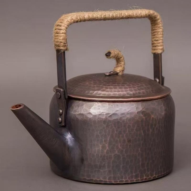 Handcrafted Vintage Thickened Copper Kettle,Hammer Texture Weave With lid Handheld 800 ml Pot,Heat Resistant Filter Tea Pot