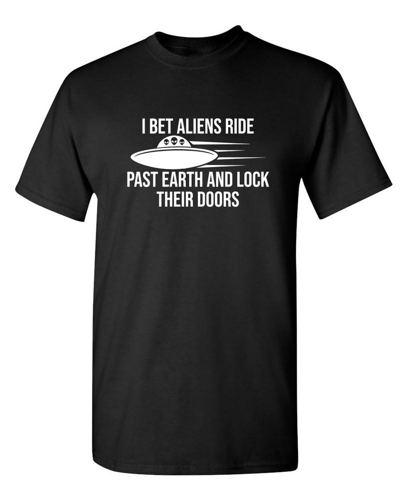 

Aliens Ride And Lock Sarcastic Humor Graphic Super Soft Ring Spun Funny T Shirt Unisex T-Shirt M