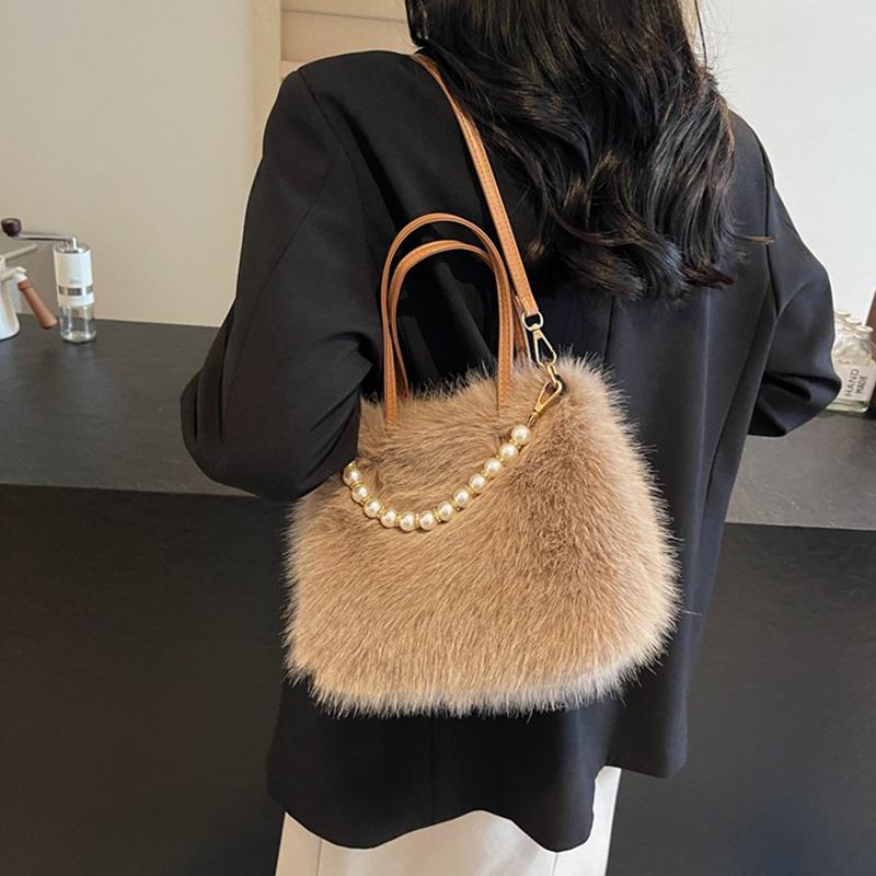 Yogodlns Winter Fashion Faux Fur Crossbody Bags for Women's Gift, Pearl Chain Decor Shoulder Bag, Ladies Handbags Top-handel Bag