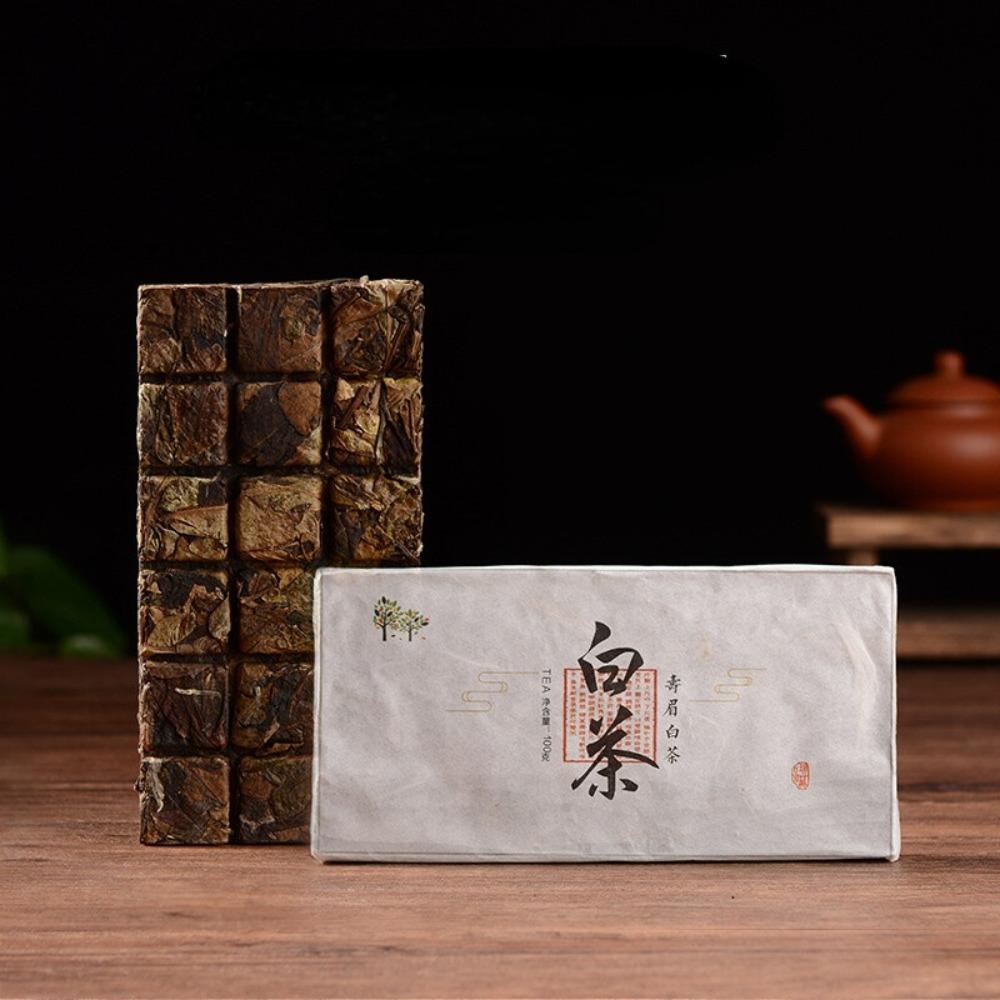 100g Organic Chinese High Mountain White Tea Cake