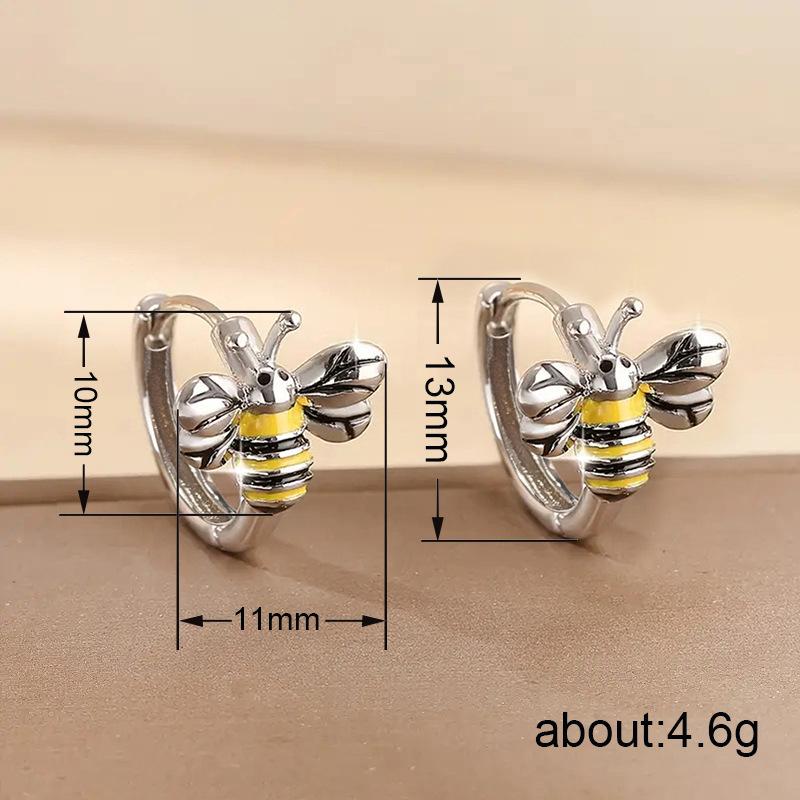 European and American bee earrings, cute temperament dripping oil jewelry, geometric delicacy, cute animal earrings