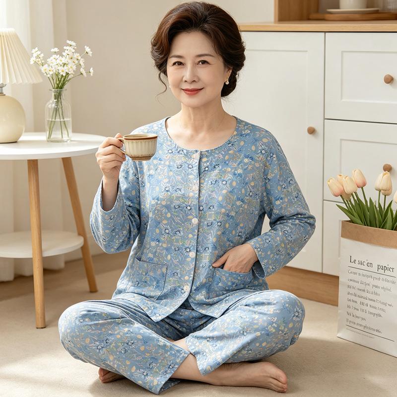 Retro elegant light green temperament middle-aged and elderly grandma round neck imitation cotton pajamas loungewear long sleeves trousers set