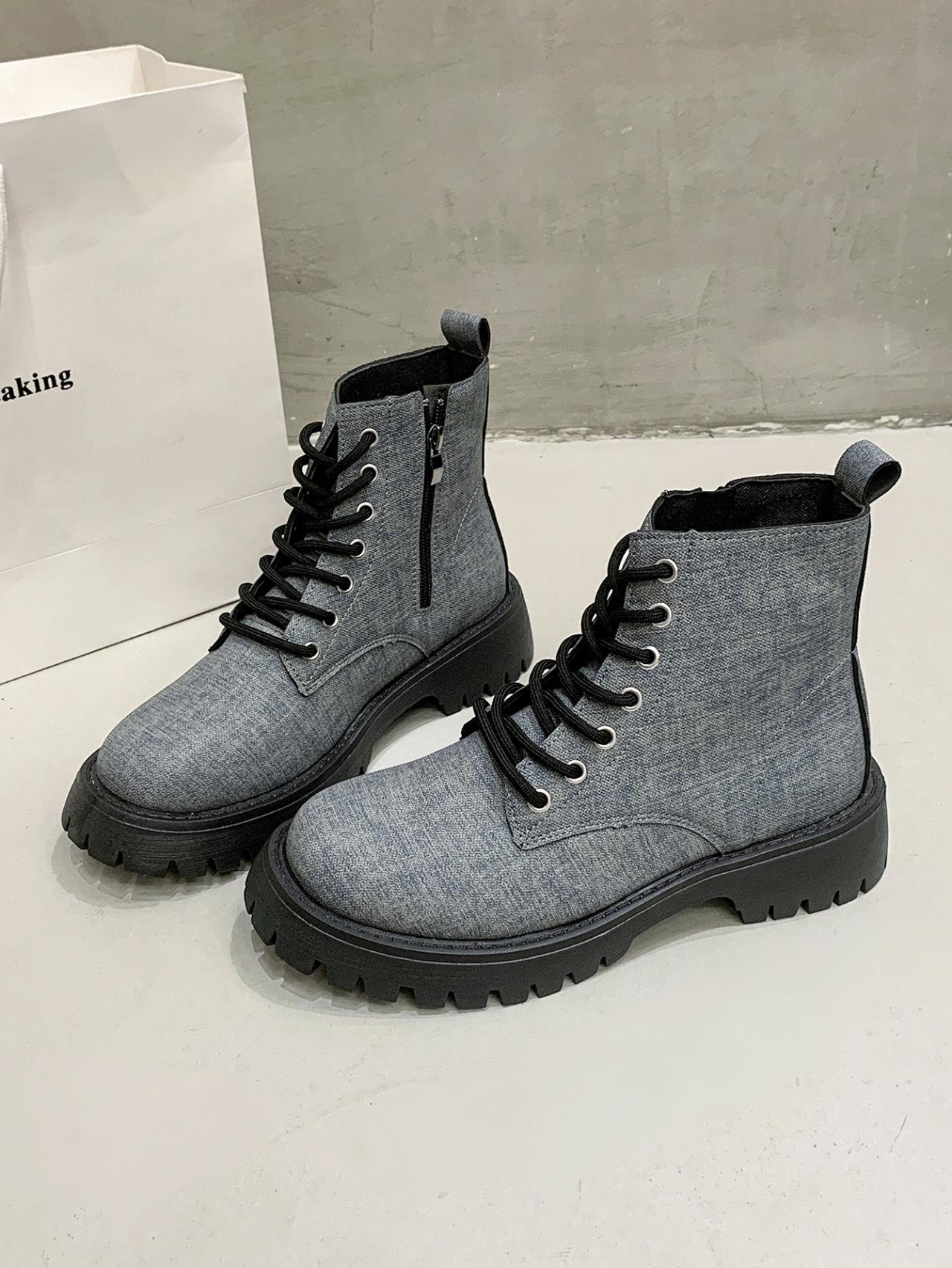 

2026 New Women s Fashion Bootsround Toe Platform Sole Square Heel Lace-up Short Boots Fashion All-match Plus-size Women s Boots 43 сірий