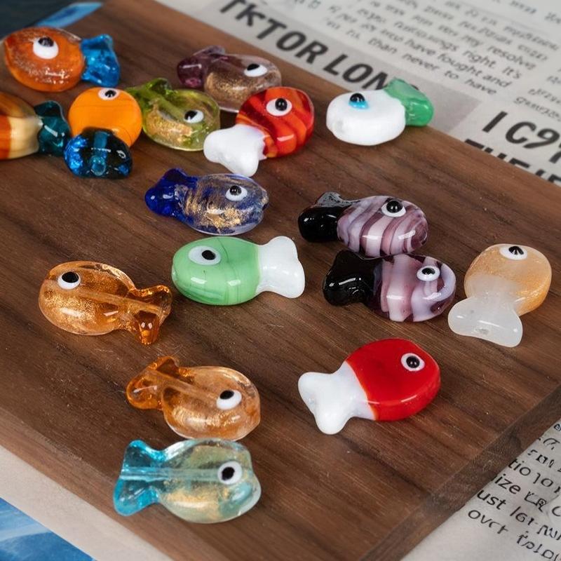 Multicolor Little Fish Glass Beads 5Pcs Cute Color Blocking for DIY Homemade Bracelet Bag Pendant Craft Accessories