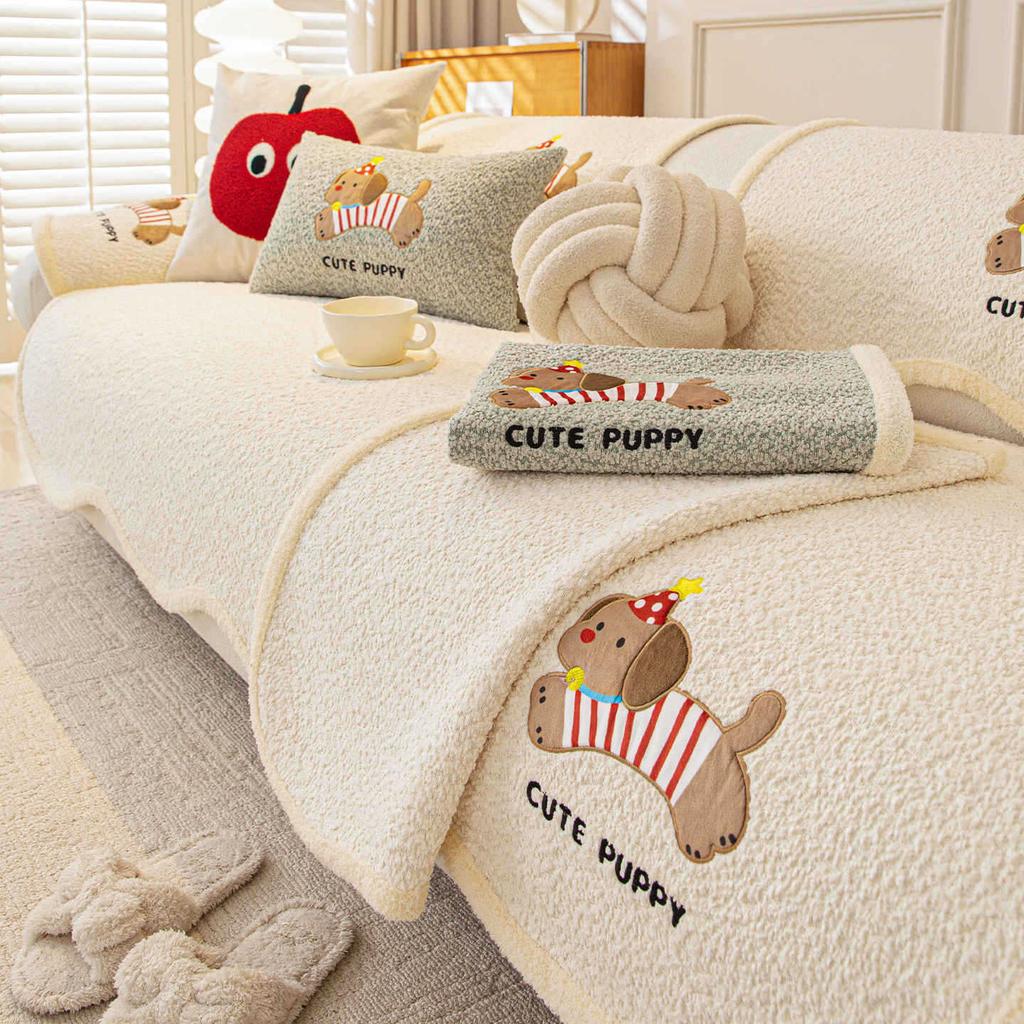 Neue Winterverdickung Cartoon Plüsch Sofakissenbezug Einteilig Winter Gerade Anti-Rutsch Sofakissen