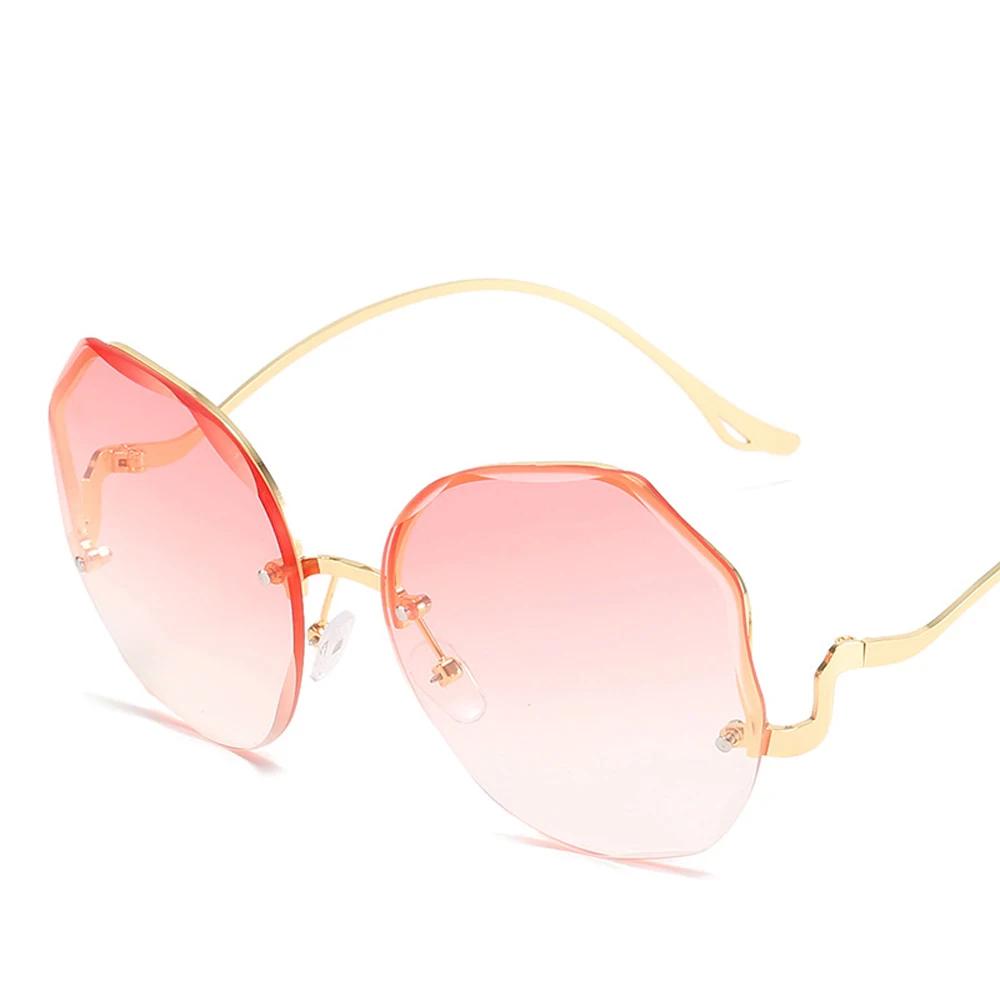 Fashion Tea Gradient Sunglasses Women Ocean Water Cut Trimmed Lens Metal Curved Temples Sun Glasses Female UV400