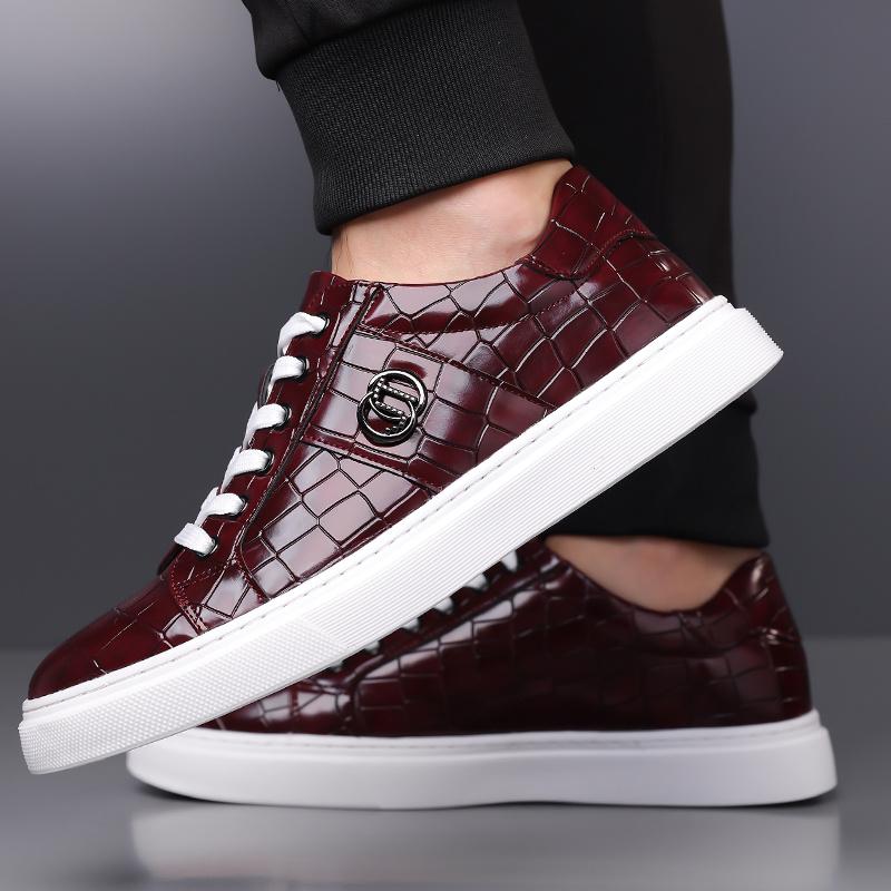 Fashion Men's Leather Casual Shoes Big Size 48 Luxury Designer Board Shoes Man Brand Shoes Lace-up Flat Summer Sneakers For Man