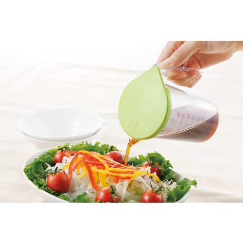 Measuring cup with lid, green, 4003031