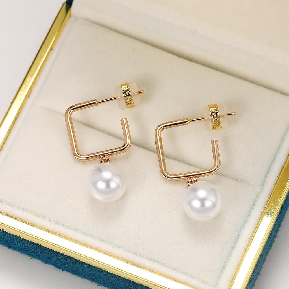 Simple Geometric Imitation Pearl Stud Earrings, Personalized Versatile Long Earrings, Fashionable Face And Thin Earrings For Women
