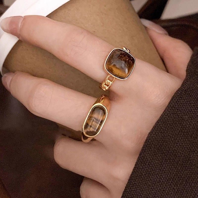 Elegant Geometric Square Brown Stone Rings for Women Men Vintage Fashion Metal Opening Rings Birthday Gifts Jewelry Accessories