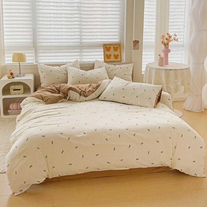 Sturdy Cotton Nursery Bedding Collection 4 Pieces Set for Kids Room Toddler Bed