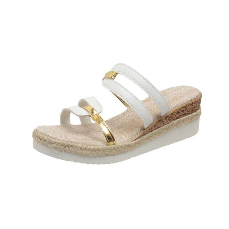 Fashion The New Plus-size Versatile Fashion Platform Sole Wears A Racer-shaped Strap for Comfortable Slimming Wedge Sandals Women Shoes