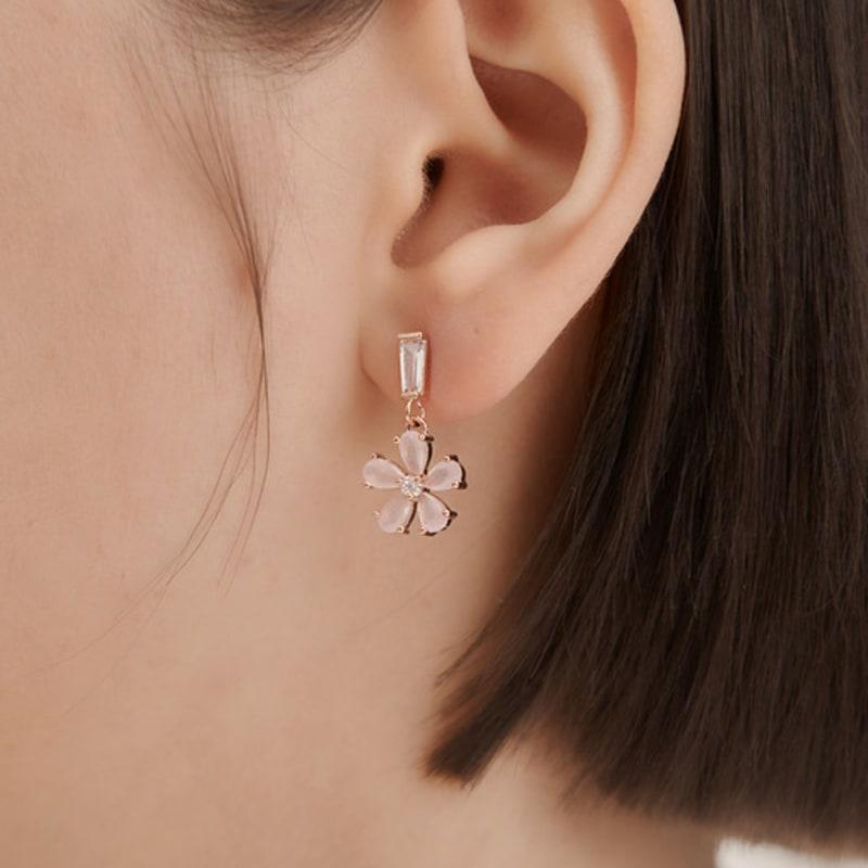 ELLE Schmuck 14K GF Blume Hängeohrringe ELGPEE564