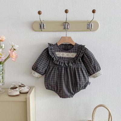 Autumn 2025 Baby Girl Retro Plaid Romper with Lace Collar, Long Sleeve Bodysuit