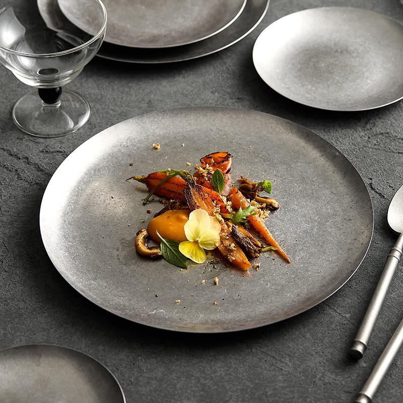 Nordic American Retro Stainless Steel Dinner Plate