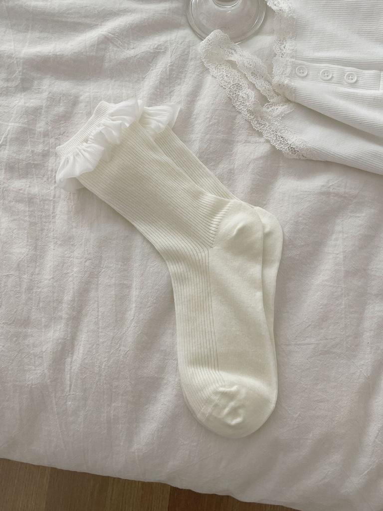 Love Hollow Atmosphere Sense Bow Pile Socks Women Light And Breathable Mid-Leg Socks Sweet Floral Lolita