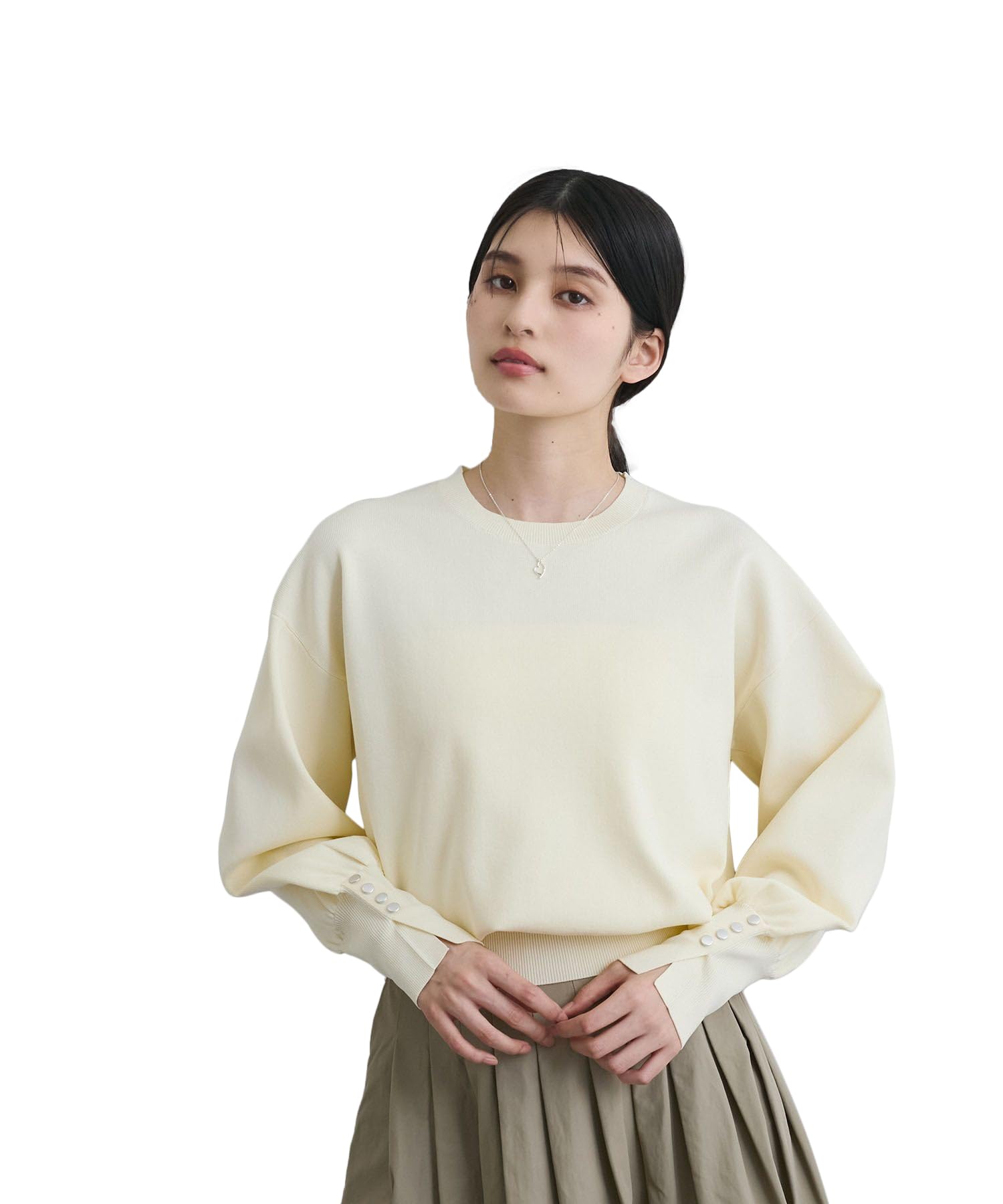 

Gold Button Accent Sleeve Crew Neck [BIS] Washable/Anti-Pilling Knit, Women s, BVM35080, Off-White (16)
