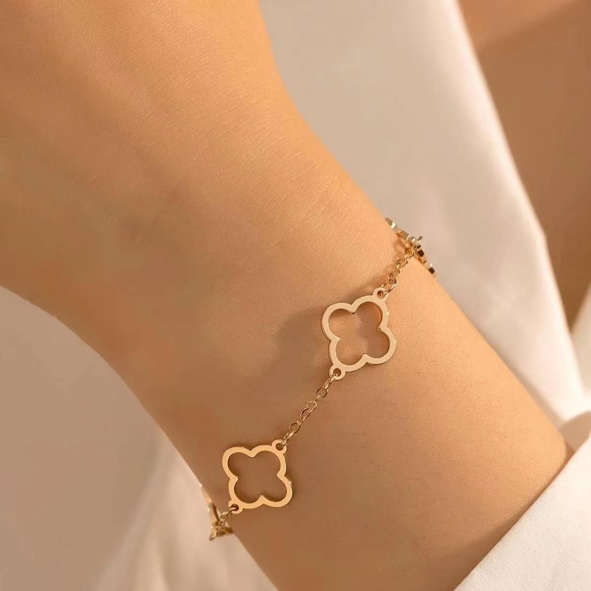 

1pc Lucky Luxury Fashion Flower Decor Bracelet For Women For Daily Decoration Gifts for Friends Mom Gifts Party Favors Jewelry