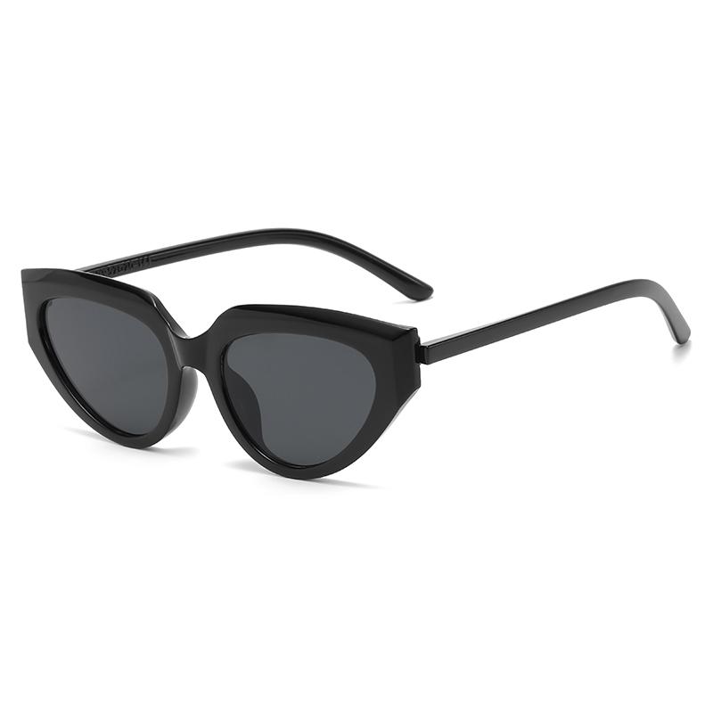

Vintage Cat Eye Sunglasses Woman Vintage Retro Sun Eyeglasses Women Fashionable Mirror Outdoor Use Cateye Shades UV400 Women Oculos De Sol pictures show