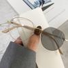 Pochromic Blue Light Blocking Glasses Women UV400 Anti Glare Retro Round Metal Glasses Frame Vintage Anti Blue Light Computer