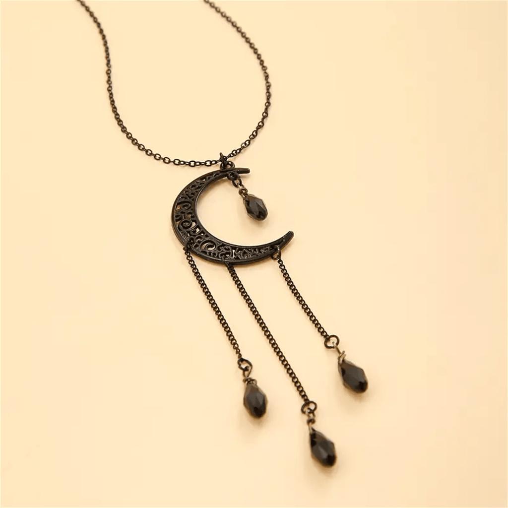 1Pc Luxury Crystal Tassel Pendant Necklace Exquisite Dark Gothic Style Moon Statement Accessory for Women Party Hip Hop