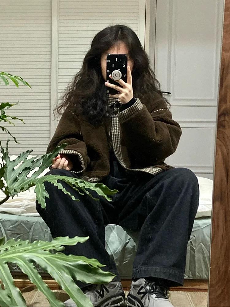 Korean Winter Brown Coat Women Fashion Warm Thick Patchwork Wool Coat Female Casual Vintage High Street Button Design Outerwear