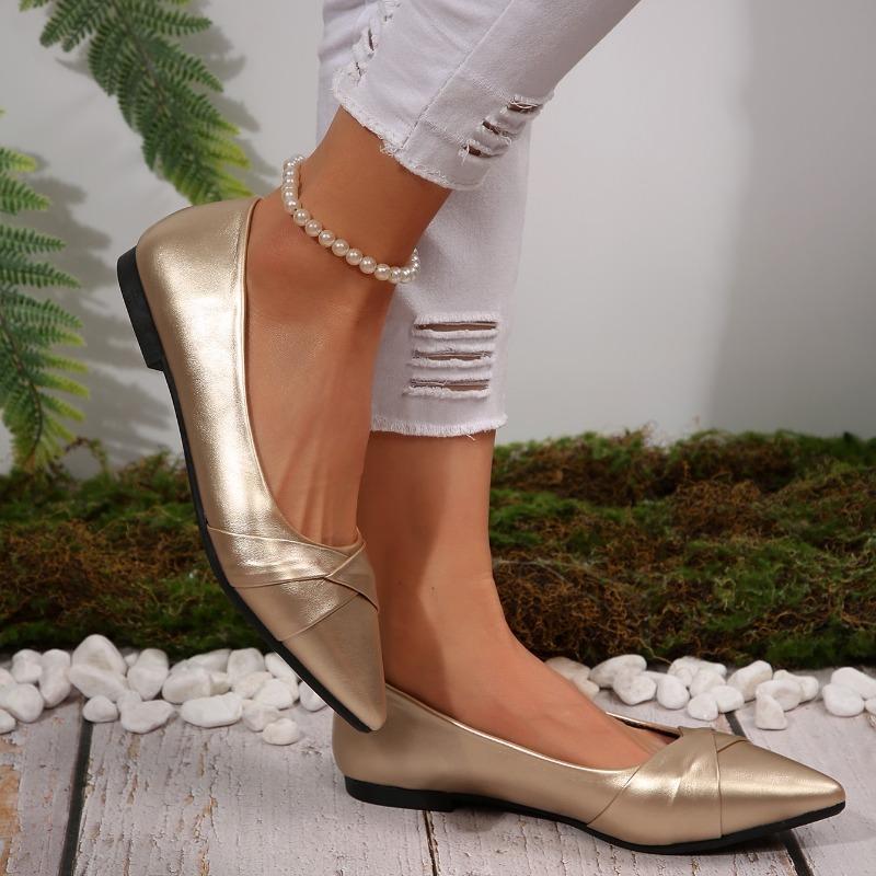 2025 New Women Cute High Quality  Leather Pointed Toe Flat Shoes Lady Casual Office Shoes White Comfy Shoes