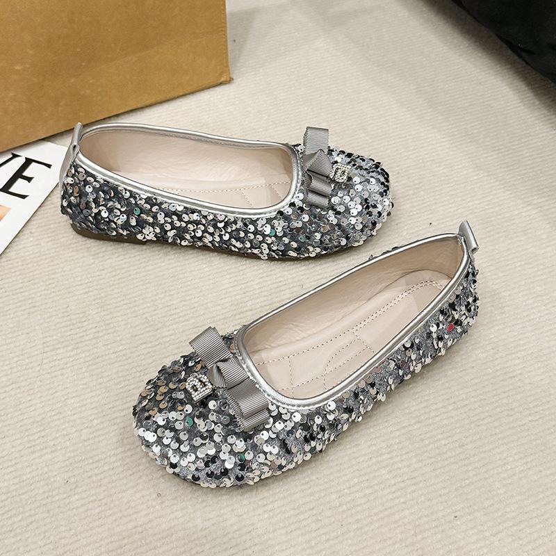 

Xiaoxiang туфли на плоской подошве женские новые летние с бантом ретро педали 40 серебряный